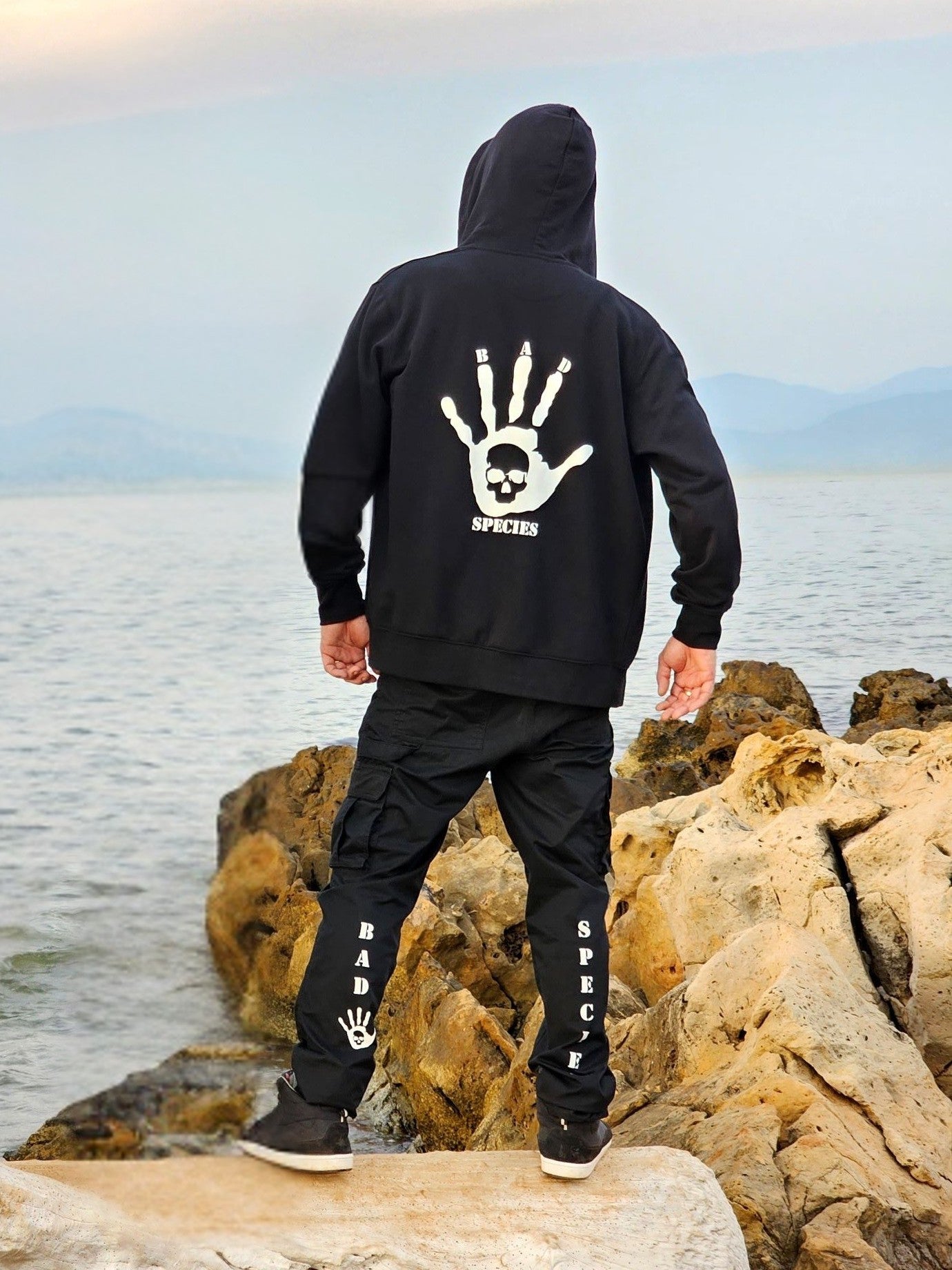 SWEAT-SHIRT ZIPPÉ À CAPUCHE H/F