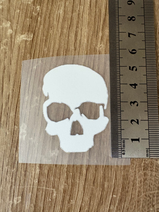 Crâne blanc ( 5cm par 4cm )