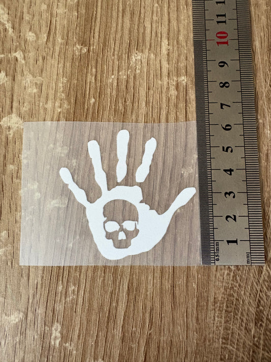 Main blanche ( 6cm par 5.5cm )