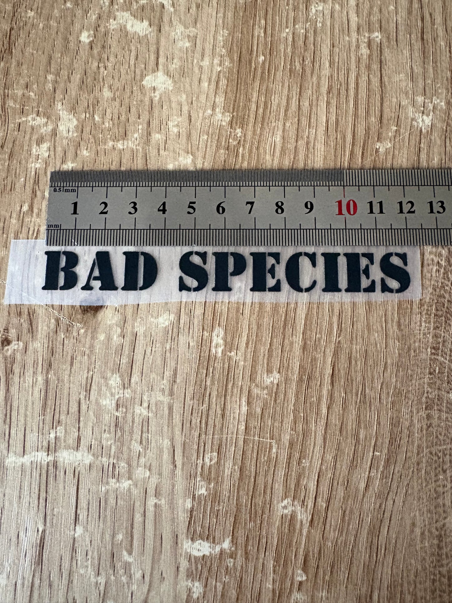 BAD Species noir (12cm)